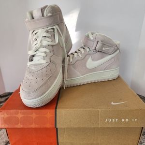 Nike Air Force 1 mid '07 men's size 10.5